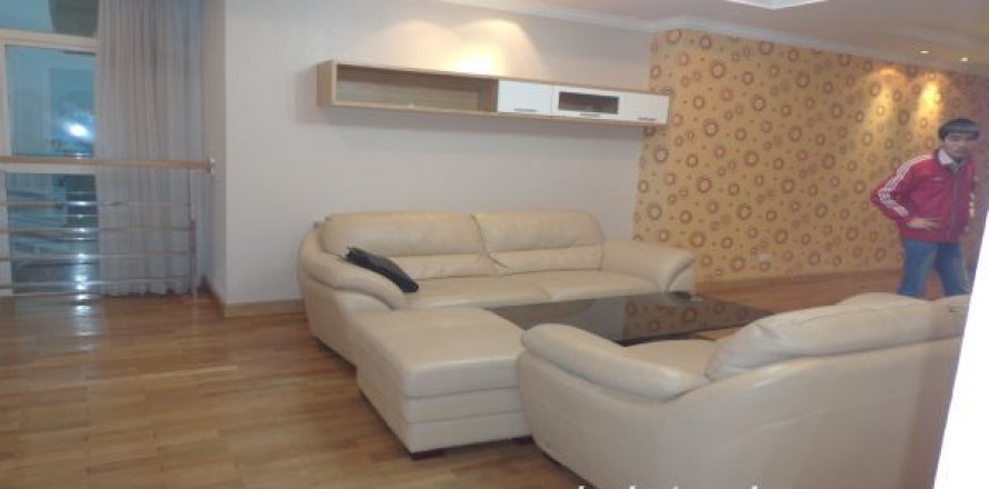 3 bedrooms Apartment in Bac Tu Liem, Ha Noi, No. 8148
