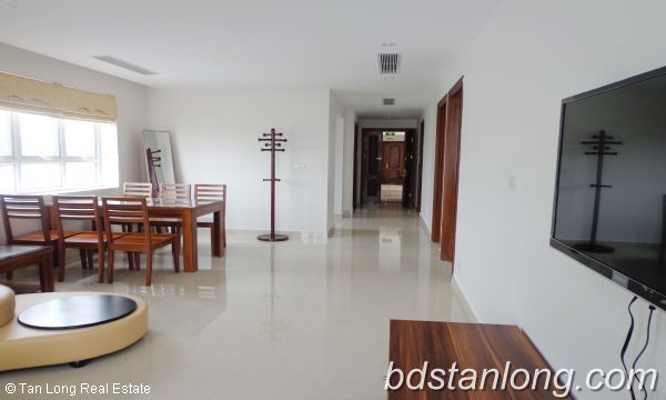 3 bedrooms Apartment in Ba Dinh, Ha Noi, Vietnam No. 8152