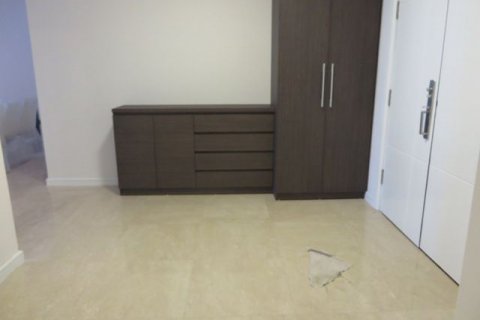 Квартира с 3 спальнями в Тэйхо, Ханой , № 6421 5