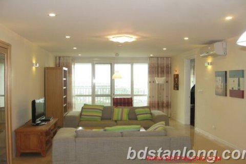 3 bedrooms Apartment in Tay Ho, Ha Noi, No. 7828 2