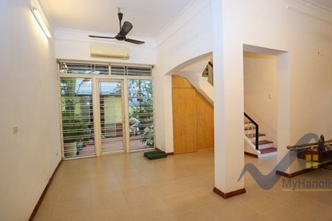 3 bedrooms Villa in Tay Ho, Ha Noi,  No. 20094 4
