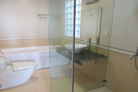 3 bedrooms Villa in Tay Ho, Ha Noi, No. 20091 13