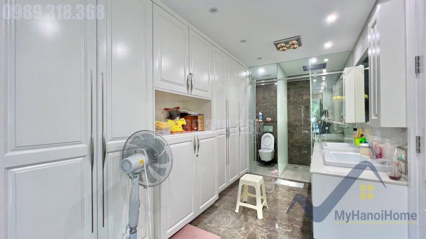 3 bedrooms Apartment in Ha Noi, Vietnam No. 28817