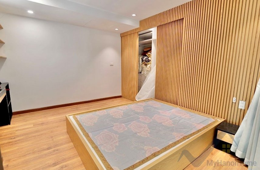 3 bedrooms Apartment in Long Bien, Ha Noi, Vietnam No. 28814
