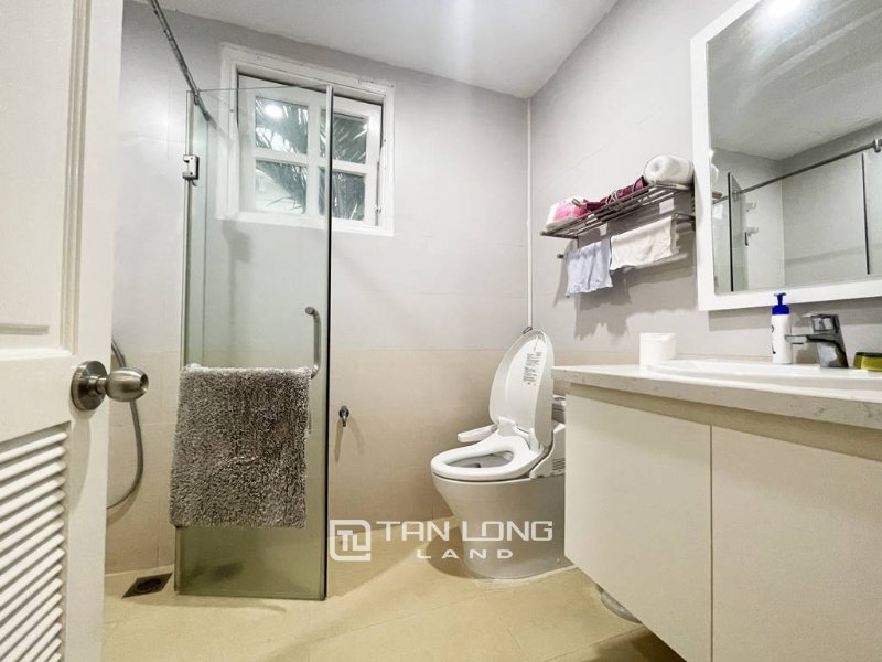 5 bedrooms House in Tay Ho, Ha Noi, Vietnam No. 2193