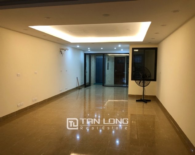 720m2 House in Tay Ho, Ha Noi, Vietnam No. 3140