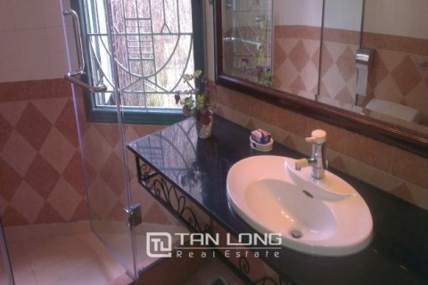 2 bedrooms House in Hai Ba Trung, Ha Noi,  No. 3036 9