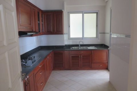 4 bedrooms Apartment in Tay Ho, Ha Noi, No. 5546 8