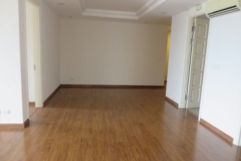 4 bedrooms Apartment in Tay Ho, Ha Noi, No. 5546 5