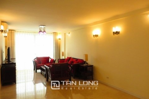 4 bedrooms Apartment in Tay Ho, Ha Noi, No. 3806
