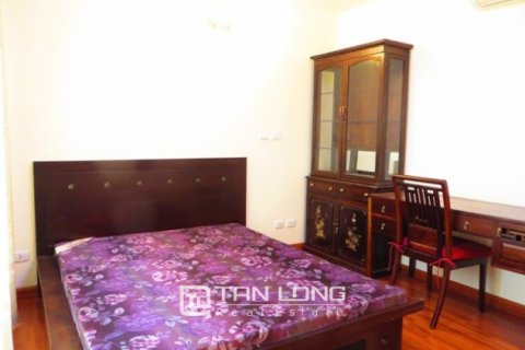 4 bedrooms Apartment in Tay Ho, Ha Noi, No. 3806 8