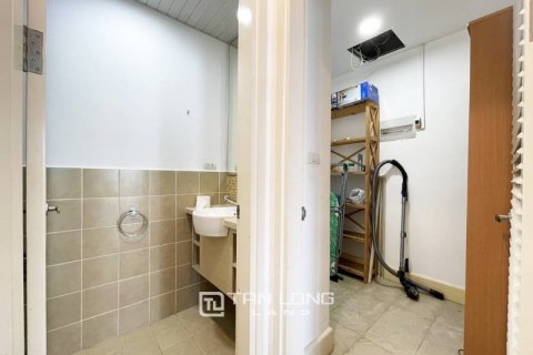 Квартира с 3 спальнями в Тэйхо, Ханой , № 2255 8