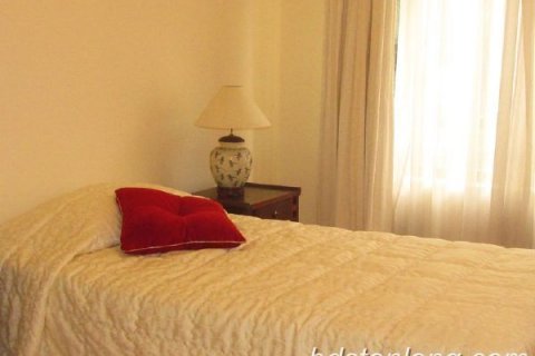 Квартира с 3 спальнями в Бадинь, Ханой ,  № 6979