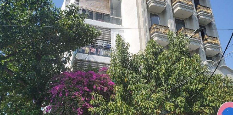 Studio Townhouse in District 7, Ho Chi Minh,  No. 20428