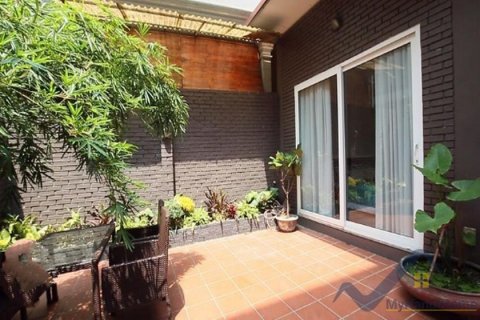 1 bedroom Villa in Tay Ho, Ha Noi, No. 19120 2
