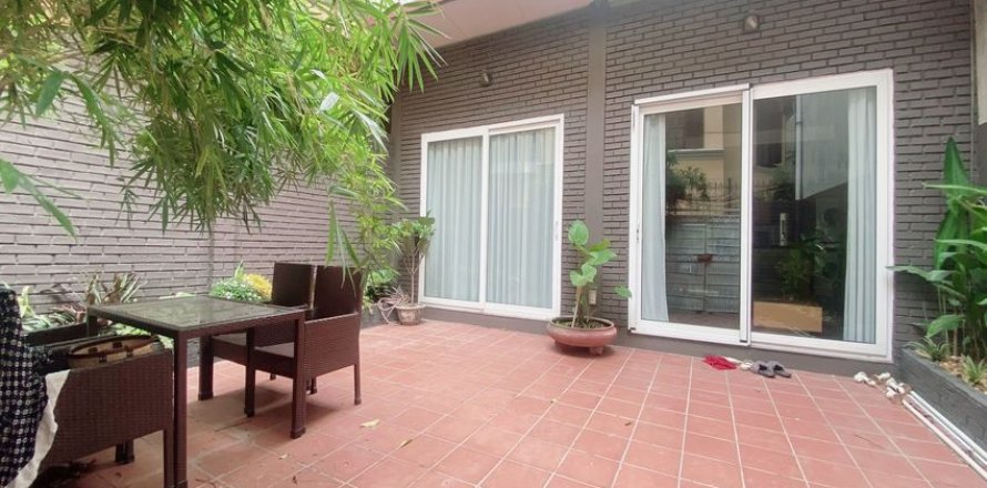 1 bedroom Villa in Tay Ho, Ha Noi, No. 19120