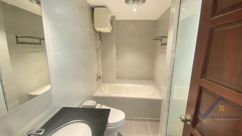 2 bedrooms Apartment in Ba Dinh, Ha Noi, Vietnam No. 19122