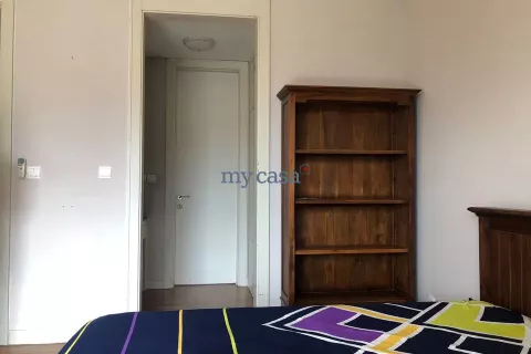 Квартира с 3 спальнями в Тхудык, Хошимин , № 12420 6