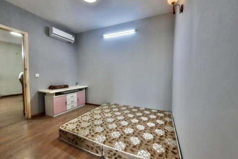 3 bedrooms Apartment in Tay Ho, Ha Noi, No. 24432 9