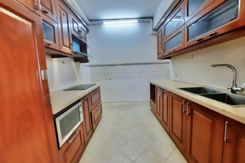 3 bedrooms Apartment in Tay Ho, Ha Noi, No. 24432 3