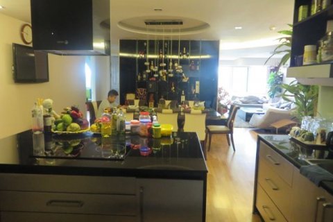 4 bedrooms Apartment in Tay Ho, Ha Noi, No. 1942 15