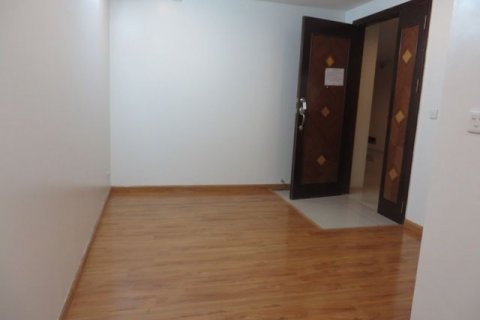 Квартира с 3 спальнями в Тэйхо, Ханой ,  № 7527