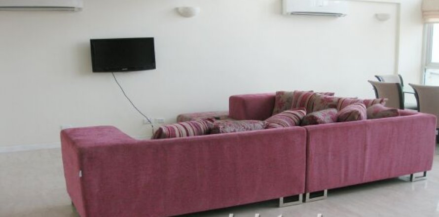 2 bedrooms Apartment in Tay Ho, Ha Noi, No. 7529