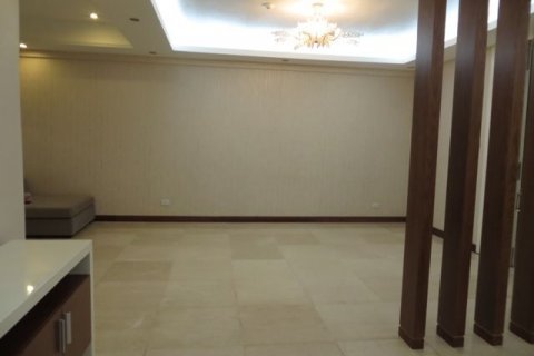 Квартира с 4 спальнями в Тэйхо, Ханой , № 7531 15
