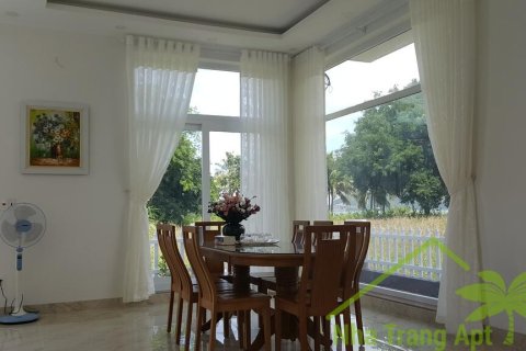 Вилла с 5 спальнями в Нячанг, № 28564 3