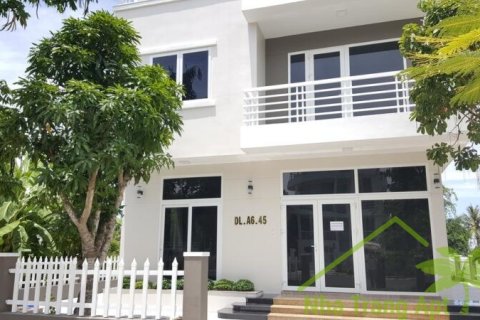 5 bedrooms Villa in Nha Trang, No. 28564