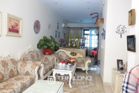 4 bedrooms Apartment in Tay Ho, Ha Noi, No. 1873 3