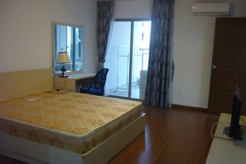 3 bedrooms Apartment in Cau Giay, Ha Noi,  No. 1878 5