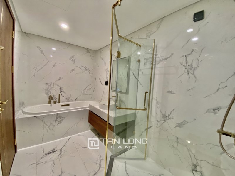 3 bedrooms Apartment in Tay Ho, Ha Noi, Vietnam No. 2486