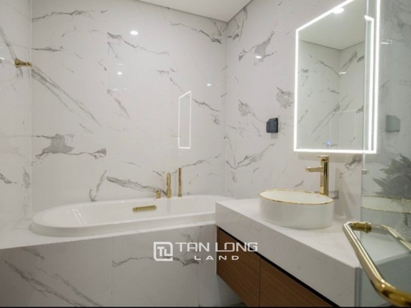 3 bedrooms Apartment in Tay Ho, Ha Noi, Vietnam No. 2484