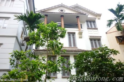 4 bedrooms Villa in Cau Giay, Ha Noi, No. 7622