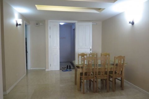 Квартира с 3 спальнями в Тэйхо, Ханой , № 7621