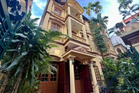 4 bedrooms Villa in Tay Ho, Ha Noi, No. 20389