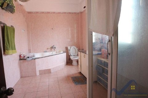 Вилла с 5 спальнями в Тэйхо, Ханой ,  № 20388 16