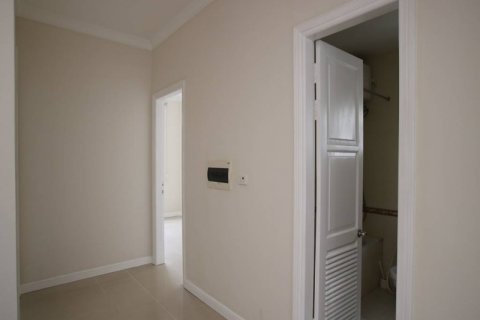 5 bedrooms House in Tay Ho, Ha Noi, No. 2165 29