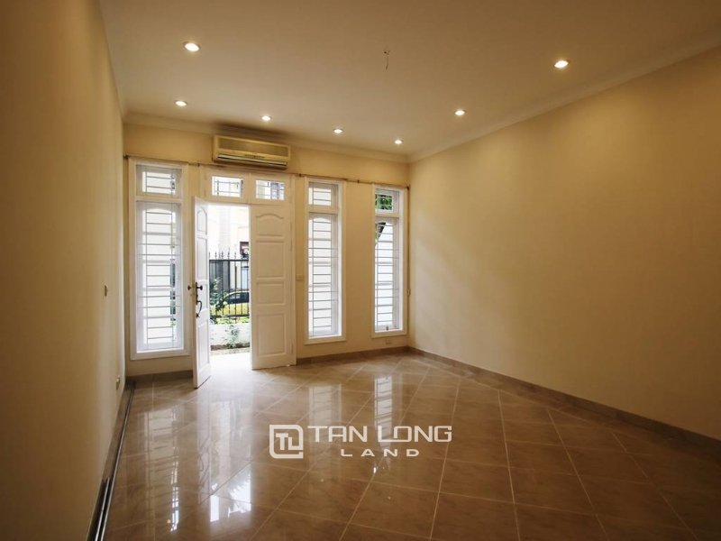 5 bedrooms House in Tay Ho, Ha Noi, Vietnam No. 2165