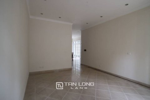 5 bedrooms House in Tay Ho, Ha Noi, No. 2165 5