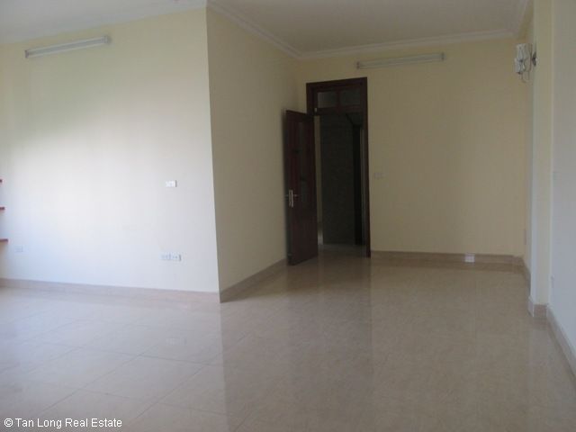 500m2 House in Cau Giay, Ha Noi, Vietnam No. 5480