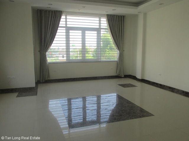600m2 House in Cau Giay, Ha Noi, Vietnam No. 5481