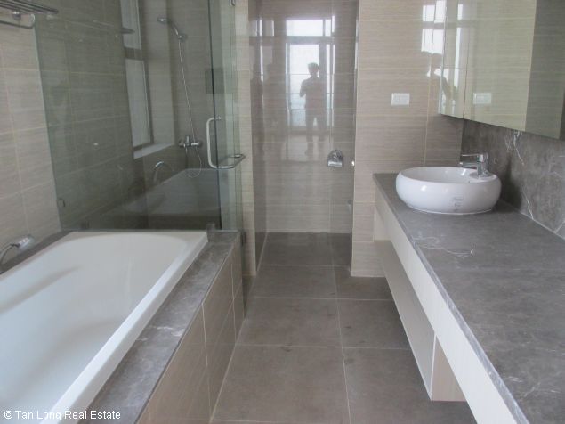 3 bedrooms Apartment in Nam Tu Liem, Ha Noi, Vietnam No. 7027