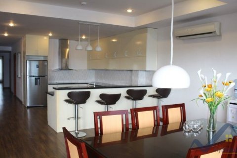 3 bedrooms Apartment in Tay Ho, Ha Noi,  No. 19830 7