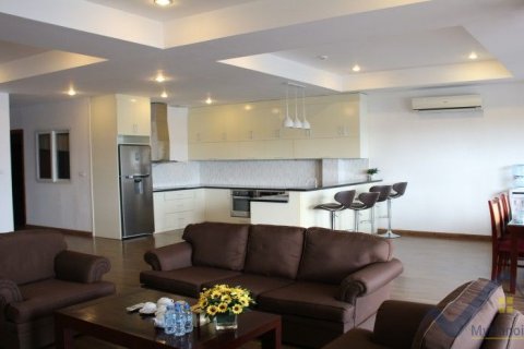 3 bedrooms Apartment in Tay Ho, Ha Noi,  No. 19830 6