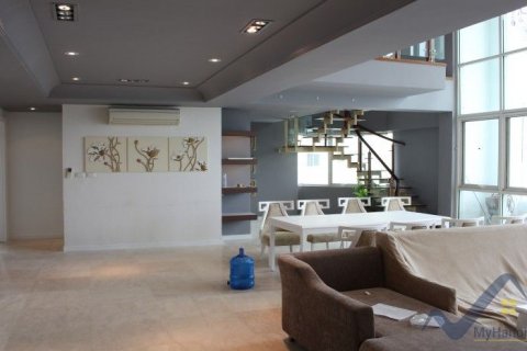 4 bedrooms Apartment in Tay Ho, Ha Noi, No. 19827 2