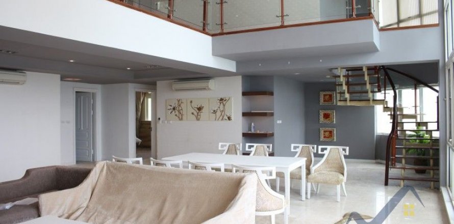 4 bedrooms Apartment in Tay Ho, Ha Noi, No. 19827