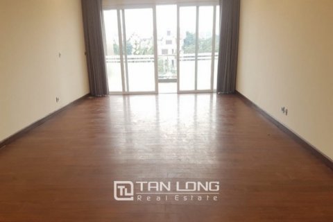 5 bedrooms Villa in Tay Ho, Ha Noi, No. 3179 9