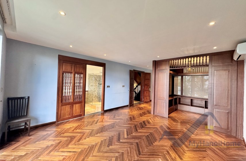 4 bedrooms Villa in Tay Ho, Ha Noi, Vietnam No. 30226